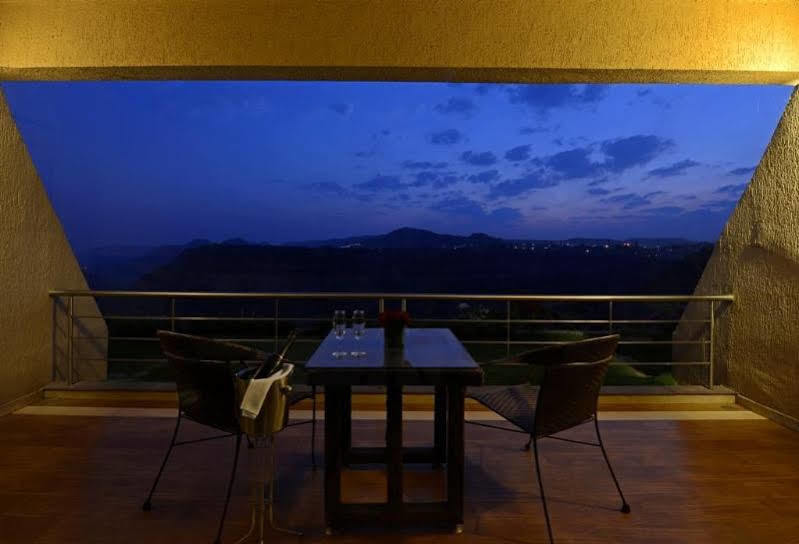 The Dukes Retreat Khandala Lonavala Esterno foto