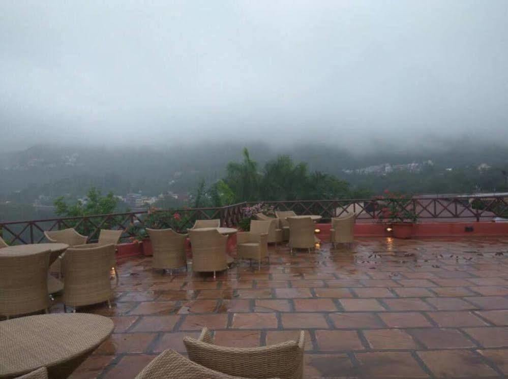 The Dukes Retreat Khandala Lonavala Esterno foto