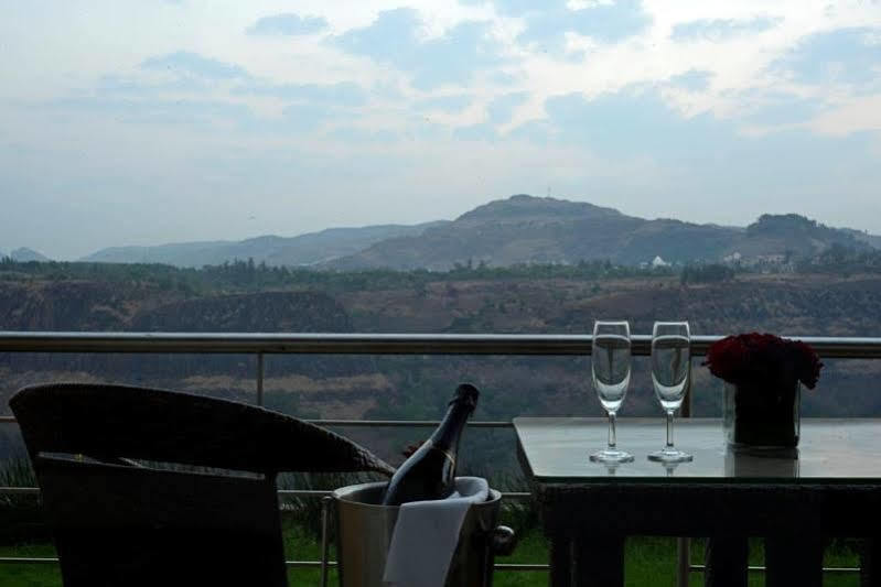 The Dukes Retreat Khandala Lonavala Esterno foto